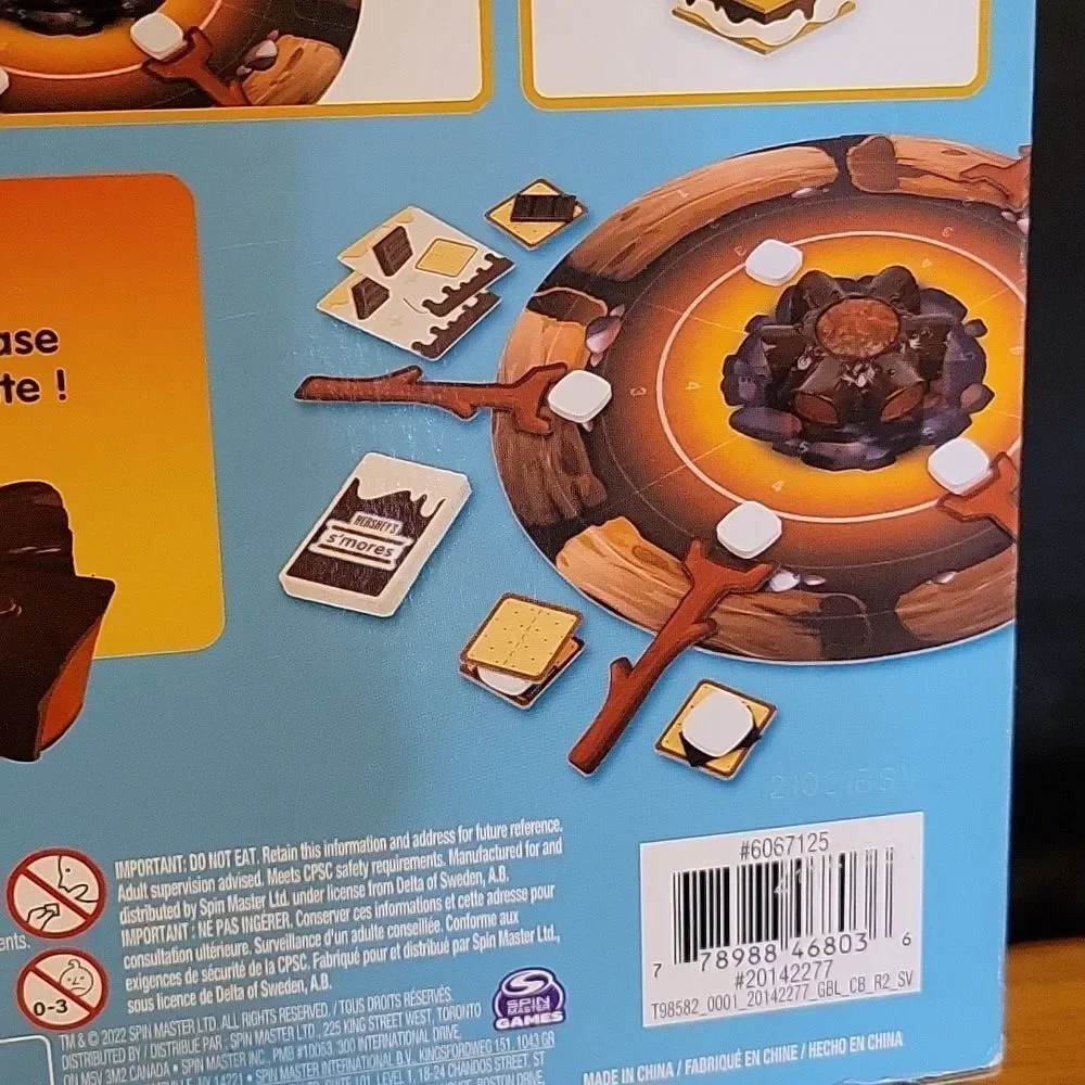 Hershey's  S'mores Perfectly Toasted Board Game  3-6 players Age 6+